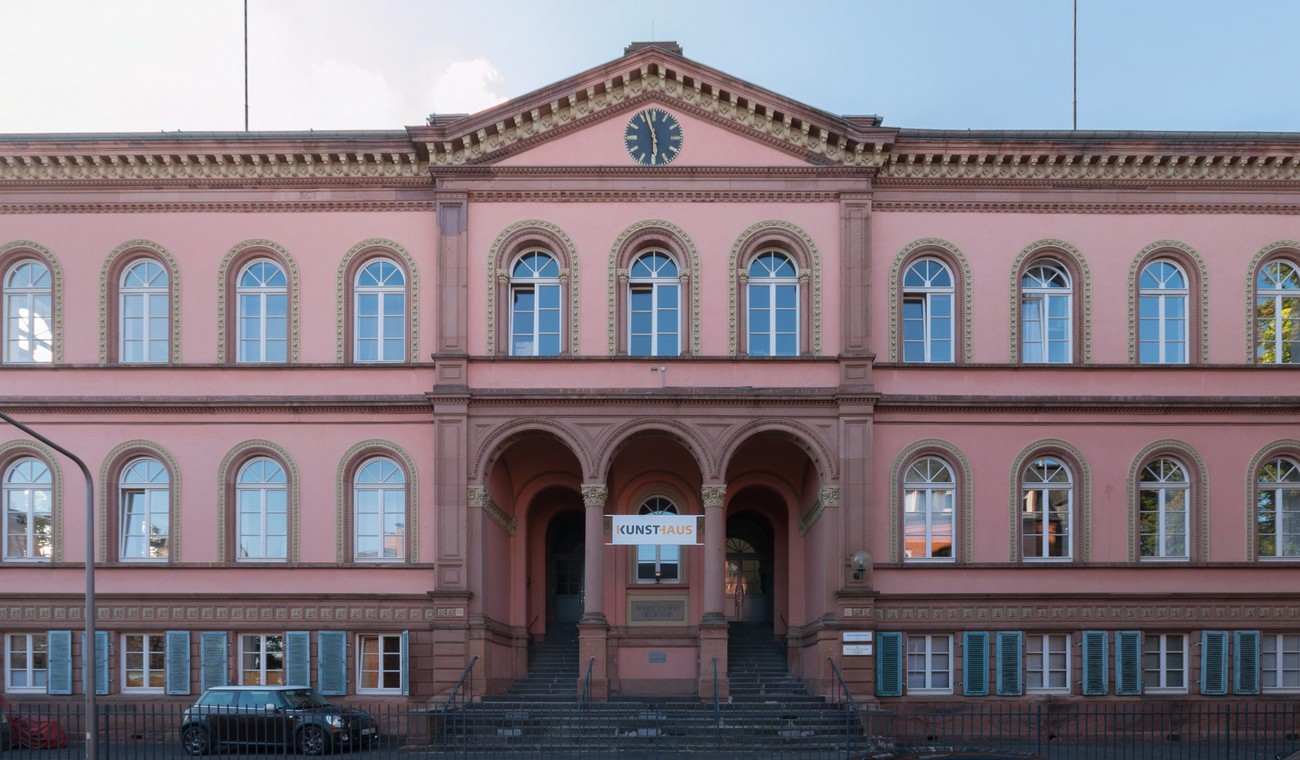 Artothek an einem Tag geschlossen: Keine Ausleihe und Rückgabe am 26. November Artothek an einem Tag geschlossen: Keine Ausleihe und Rückgabe am 26. November