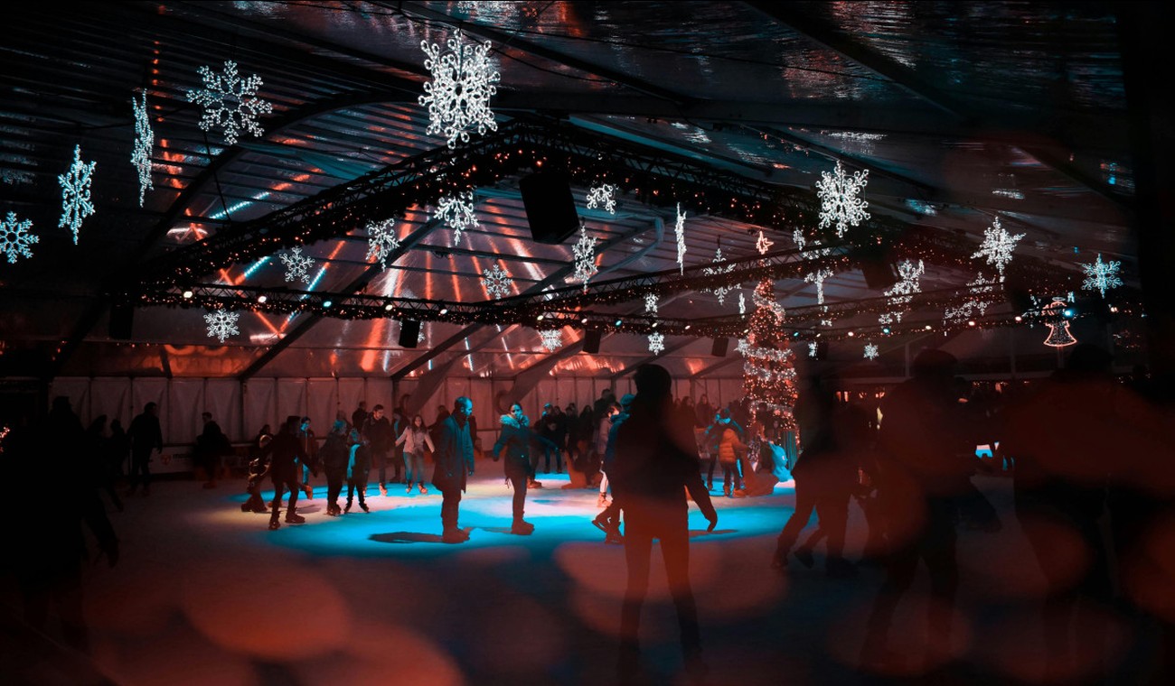 Eis-Disco zum Jahresende auf der Henkell-Kunsteisbahn am 19. Dezember Eis-Disco zum Jahresende auf der Henkell-Kunsteisbahn am 19. Dezember