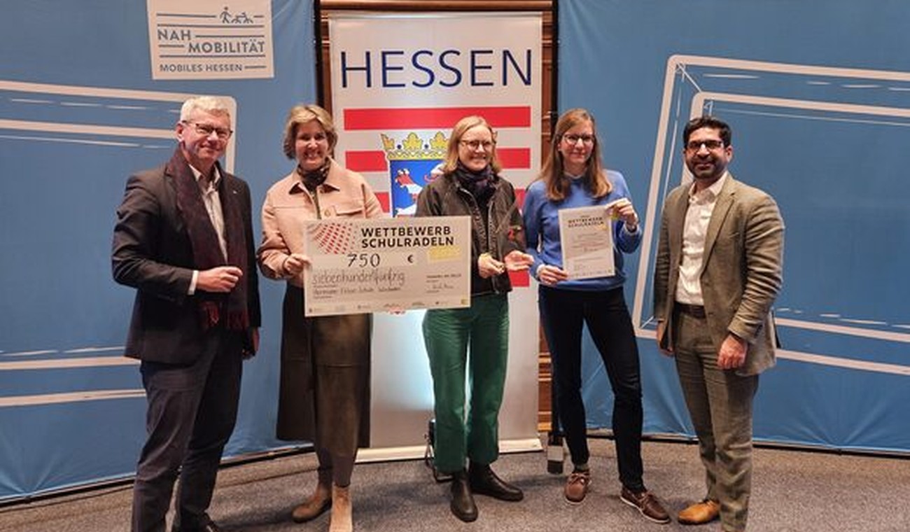 Hermann-Ehlers-Schule belegt zweiten Platz beim Schulradeln Hessen mit 404,7 Kilometern pro Teilnehmendem Hermann-Ehlers-Schule belegt zweiten Platz beim Schulradeln Hessen mit 404,7 Kilometern pro Teilnehmendem
