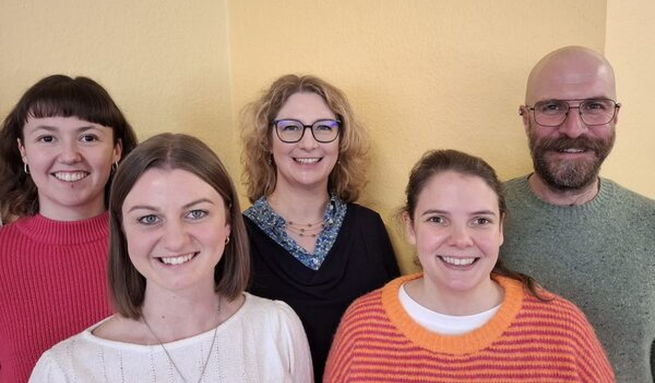 Wiesbaden stellt vier zusätzliche Fachkräfte für die Altersberatung ein Wiesbaden stellt vier zusätzliche Fachkräfte für die Altersberatung ein